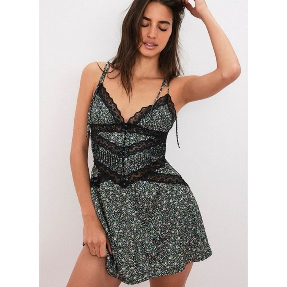 For Love and Lemons Farrah Black Green Strawberry Print Slip Dress L